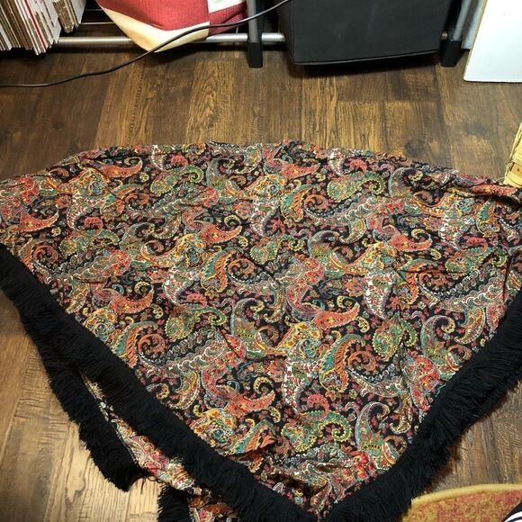 Large multicolor scarf/wrap/cover-up - Picture 4 of 9